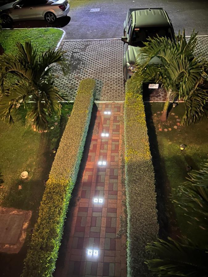 Comfort Rest Ocho Rios Luaran gambar